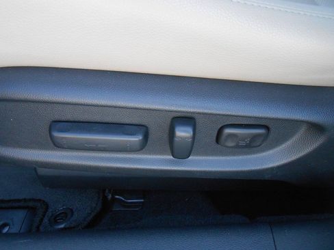 Used 2014 Honda Accord EX-L image 19