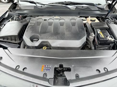 Used 2019 Chevrolet Impala Premier w/ Premier Confidence Package FWD image 26