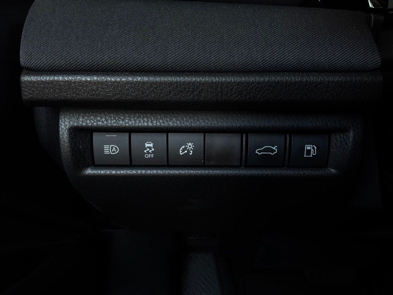 Used 2026 Toyota Camry LE FWD image 23