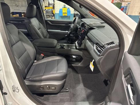 New 2026 GMC Acadia Elevation w/ Black Edition AWD/4WD image 42