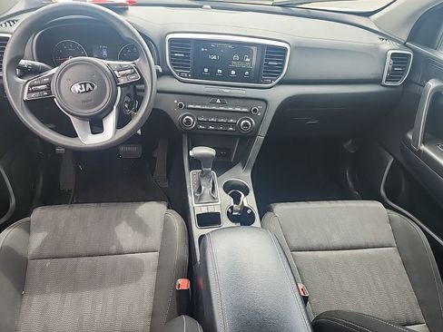 Used 2021 Kia Sportage LX image 5
