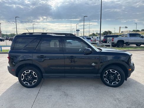 Used 2023 Ford Bronco Sport Outer Banks w/ Tech Package AWD/4WD image 18