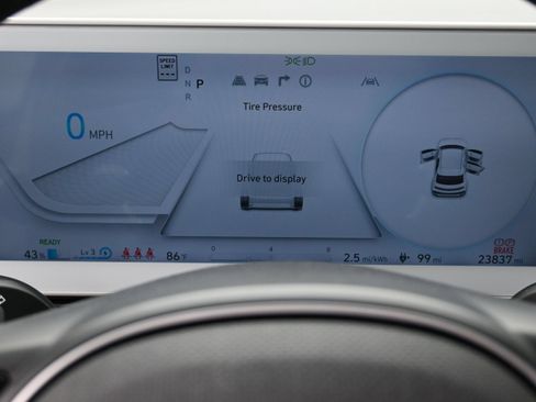 Used 2024 Hyundai Ioniq 5 SEL RWD image 16