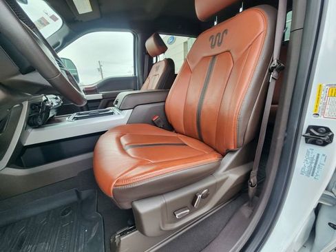 Used 2022 Ford F350 King Ranch w/ FX4 Off-Road Package image 10