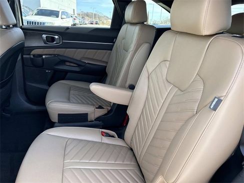 New 2026 Kia Sorento SX Prestige image 16