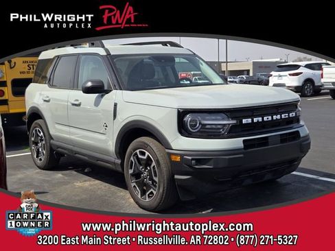 Used 2023 Ford Bronco Sport Outer Banks w/ Tech Package image 1