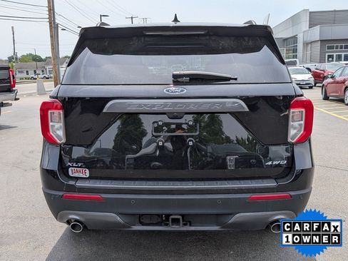 Certified 2023 Ford Explorer XLT w/ Equipment Group 202A AWD/4WD image 5