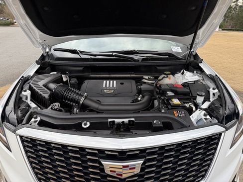 Used 2023 Cadillac XT5 Premium Luxury image 33