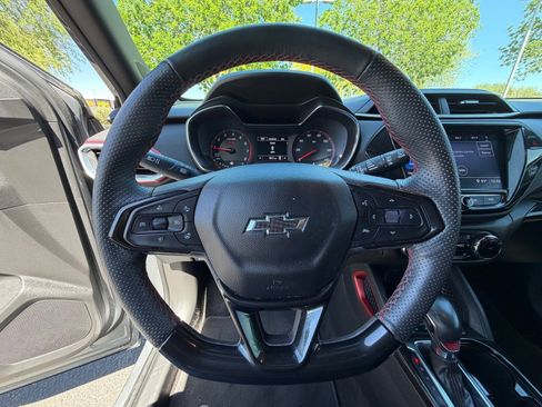 Used 2023 Chevrolet TrailBlazer RS w/ Convenience Package image 18