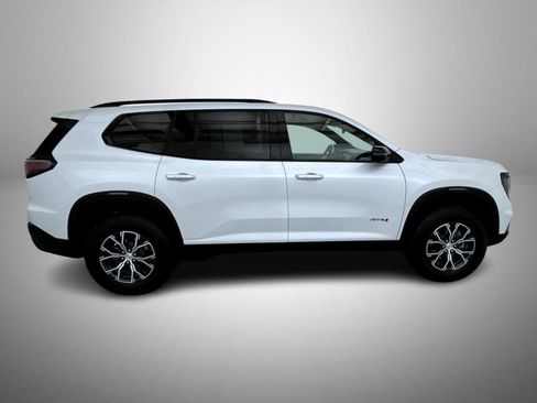 Used 2025 GMC Acadia AT4 AWD/4WD image 4