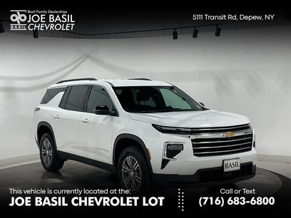 Used 2026 Chevrolet Traverse LT