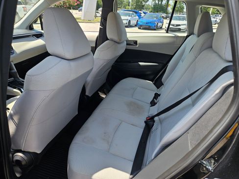 Used 2025 Toyota Corolla Cross L AWD/4WD image 10