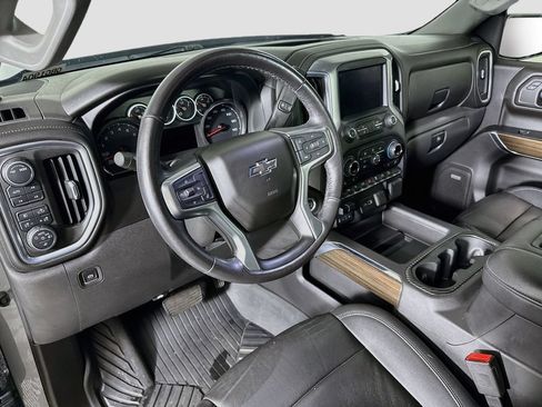 Used 2021 Chevrolet Silverado 1500 LT Trail Boss w/ Convenience Package II AWD/4WD image 9