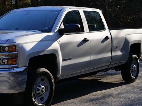 Used 2015 Chevrolet Silverado 2500 W/T image 35