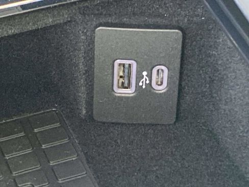 New 2026 Lincoln Corsair Premiere image 26