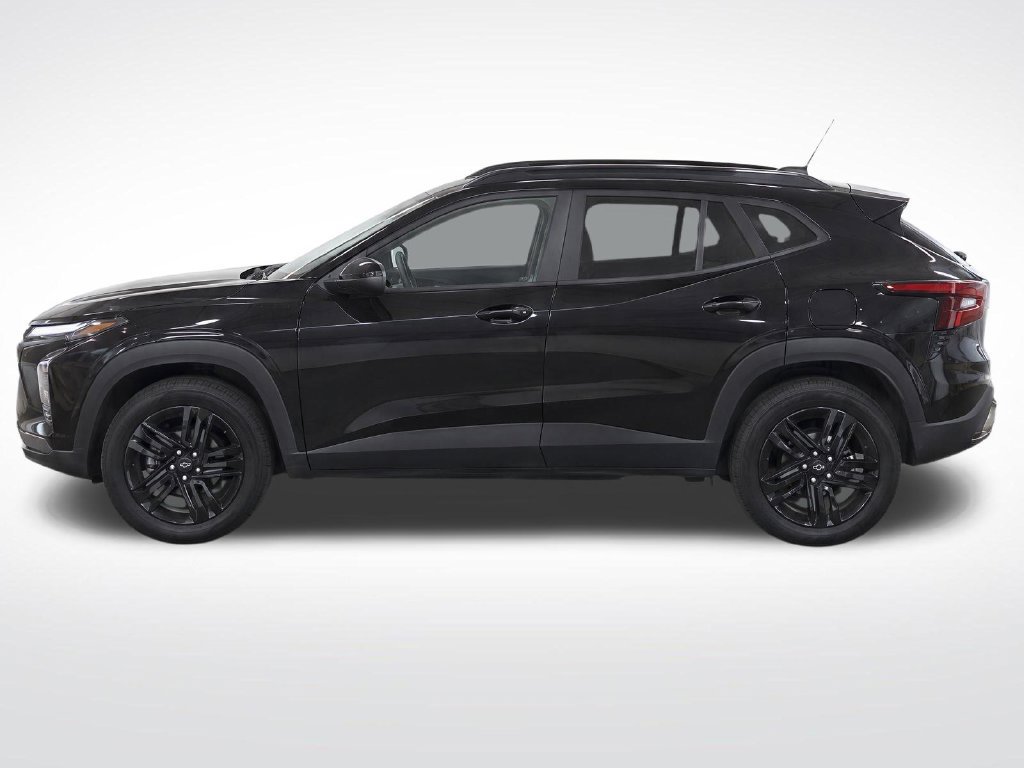 Used 2026 Chevrolet Trax ACTIV w/ Driver Confidence Package FWD image 7