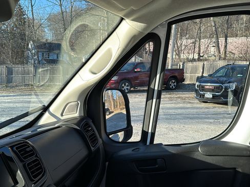 New 2026 RAM ProMaster 2500 image 14