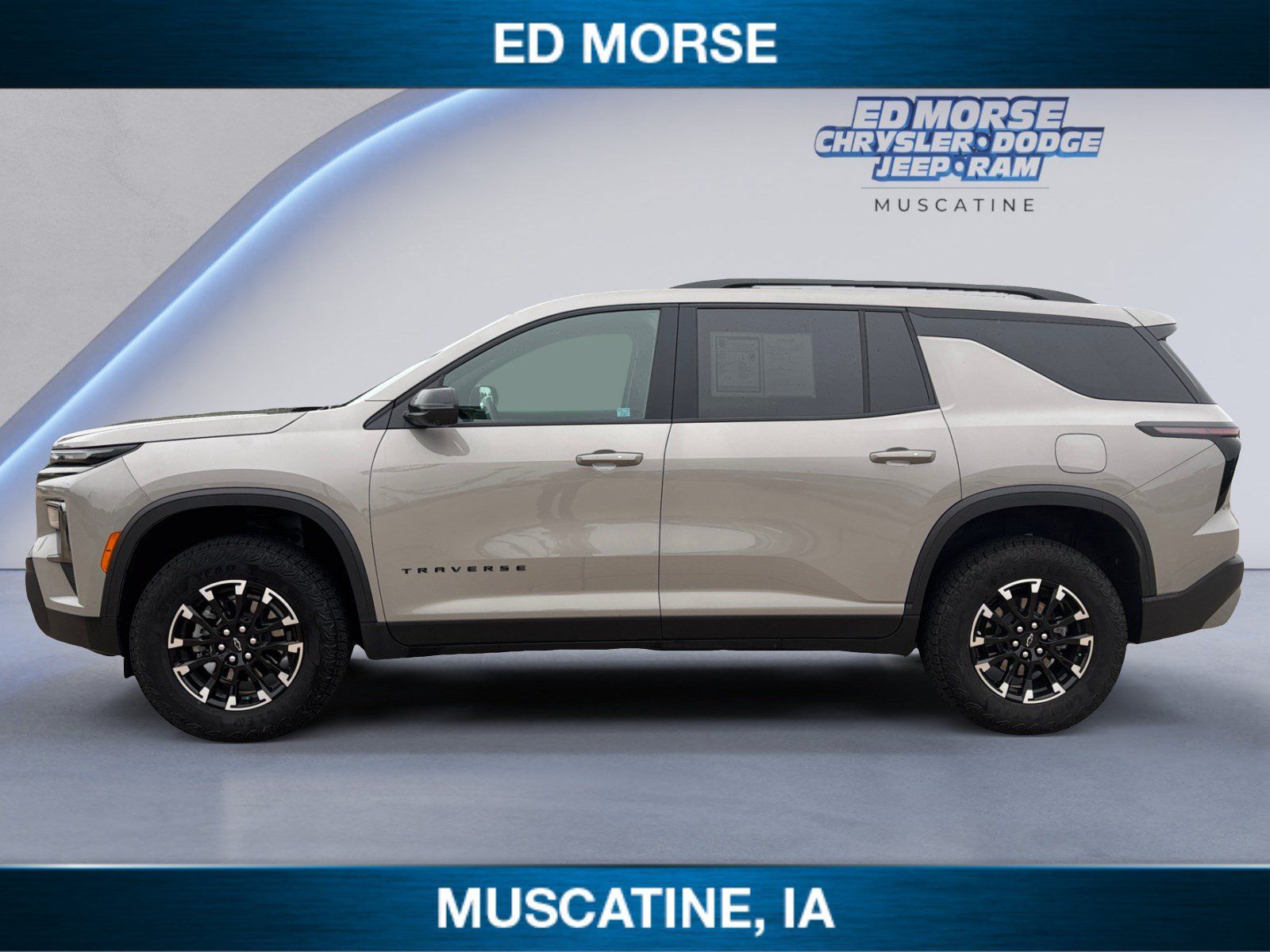Used 2026 Chevrolet Traverse Z71 w/ Driver Confidence Package AWD/4WD image 2