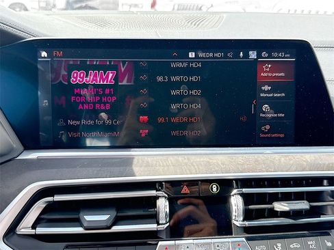 Used 2022 BMW X5 xDrive40i w/ Premium Package image 16