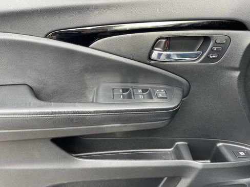 Used 2020 Honda Ridgeline RTL-E image 18