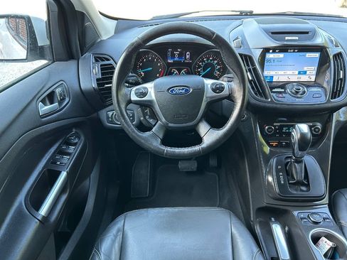Used 2016 Ford Escape Titanium AWD/4WD image 13