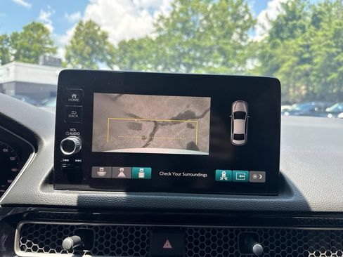 Used 2023 Honda Civic Touring image 25