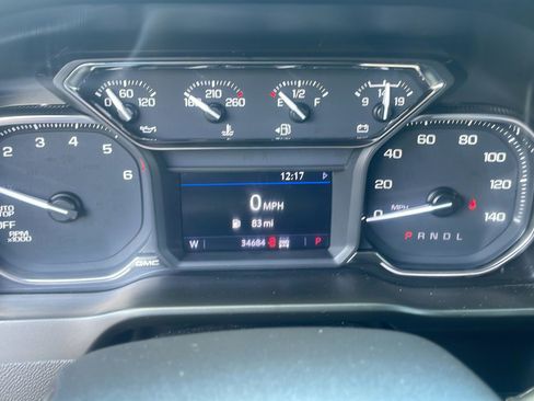 Used 2021 GMC Sierra 1500 SLT w/ SLT Convenience Package AWD/4WD image 13