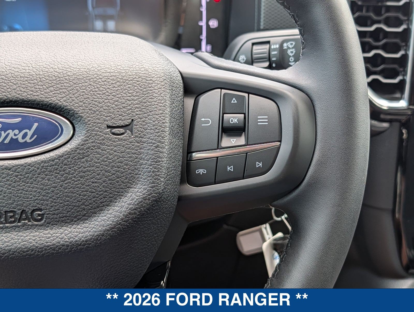 New 2026 Ford Ranger XLT w/ Black Appearance Package RWD image 27