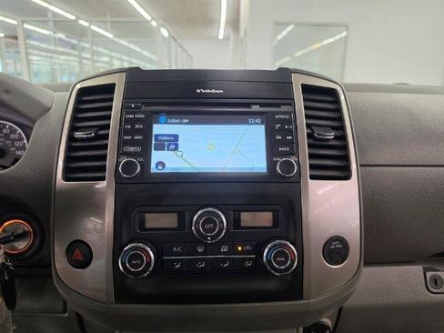 Used 2019 Nissan Frontier SL AWD/4WD image 22
