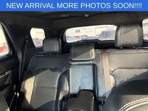 Used 2017 Ford Explorer Limited w/ Equipment Group 301A image 18
