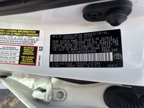 Used 2024 Toyota Camry SE image 25