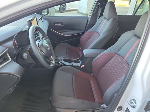 Certified 2025 Toyota Corolla SE image 13