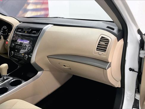 Used 2015 Nissan Altima 2.5 S w/ Power Driver Seat Package image 21