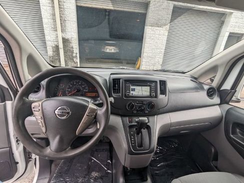 Used 2019 Nissan NV200 SV w/ Navigation Package image 20