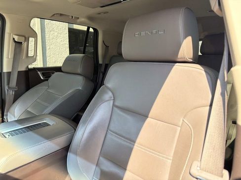 Used 2015 GMC Yukon Denali w/ Open Road Package AWD/4WD image 25