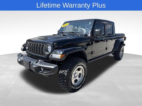 Used 2025 Jeep Gladiator Sport AWD/4WD image 1