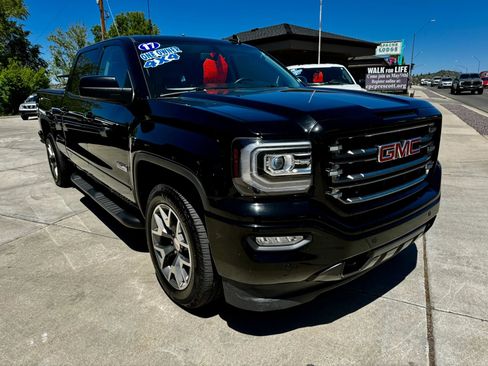 Used 2017 GMC Sierra 1500 SLT AWD/4WD image 3