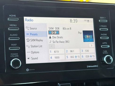 Used 2022 Toyota Camry SE image 13