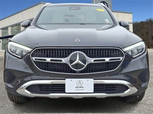 Used 2025 Mercedes-Benz GLC 300 GLC 300 image 2