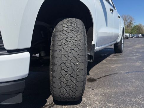 Used 2020 Chevrolet Silverado 1500 Custom w/ Custom Value Package image 24