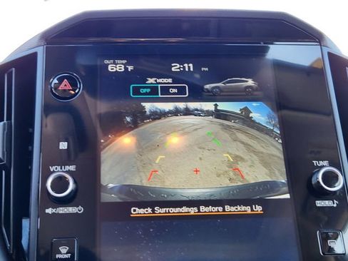 Used 2024 Subaru Crosstrek 2.0i Premium image 16