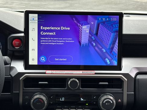 Certified 2025 Toyota 4Runner TRD Off-Road Premium image 24