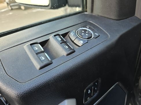 Used 2020 Ford F150 Lariat w/ Equipment Group 502A Luxury image 15