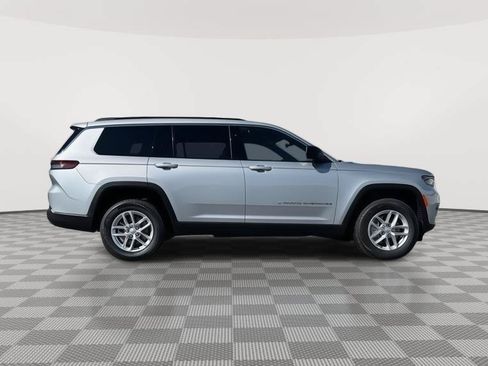 New 2025 Jeep Grand Cherokee L Laredo w/ Luxury Tech Group I AWD/4WD image 6