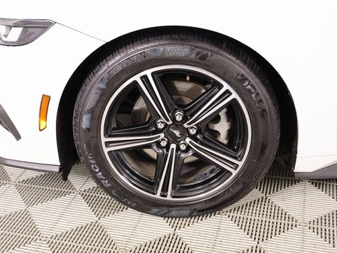 Used 2024 Ford Mustang Premium image 16