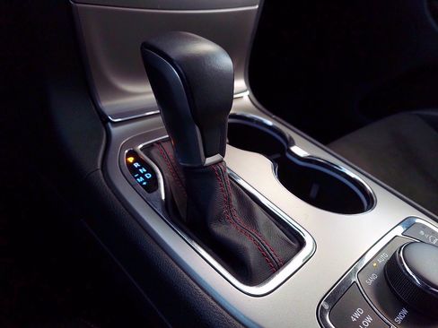 Used 2018 Jeep Grand Cherokee Trailhawk image 15