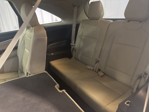 Used 2017 Acura MDX FWD image 17