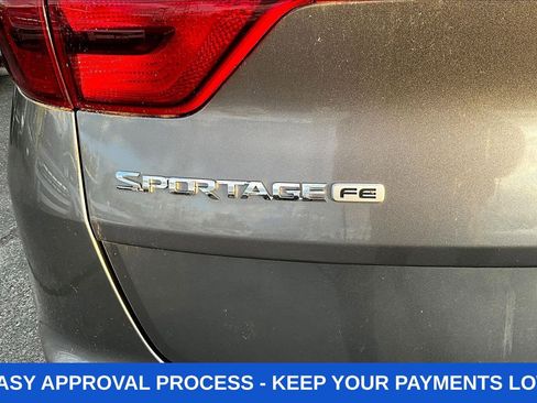 Used 2018 Kia Sportage LX FWD image 30