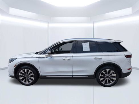 Used 2020 Lincoln Corsair Reserve w/ Equipment Group 201A FWD image 2