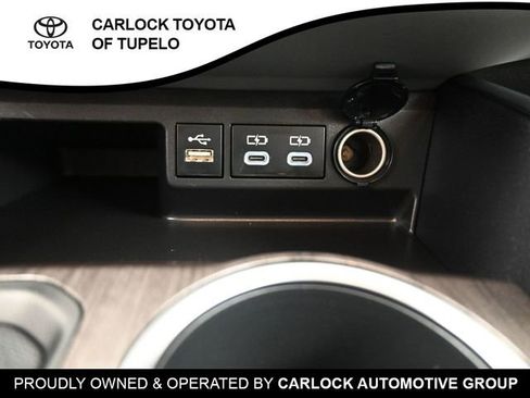 Used 2023 Toyota Highlander Platinum image 14